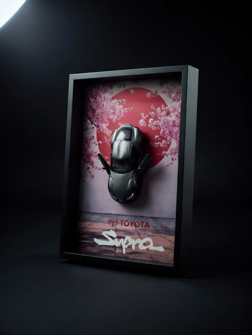 Toyota Supra - model w ramce 3D